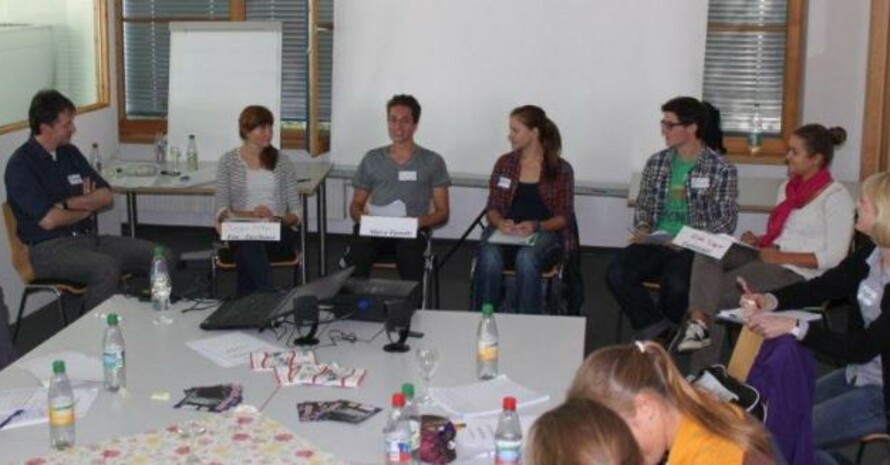 Die Oberstdorfer Teilnehmer des Aktionsprogramms Gentechnologie im Leistungssport (AGIL) diskutieren zum Thema Gendoping.