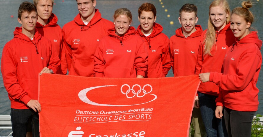 Die "Eliteschüler des Sports 2012" bei der Kanu-WM in Duisburg. copyright: dpa/picture-alliance